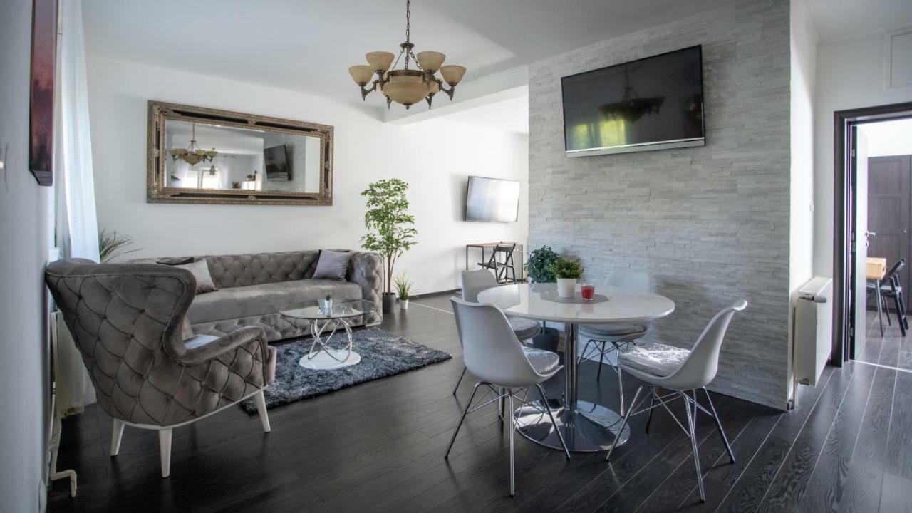 Diamond Palace Varaždin Eksteriør billede